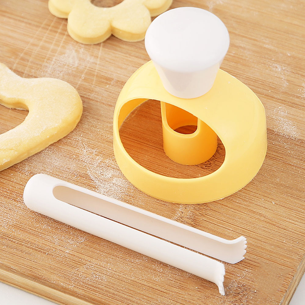 قالب سيليكون للحلويات والخبز و - مراجعة Donut Mold Silicone وسعره