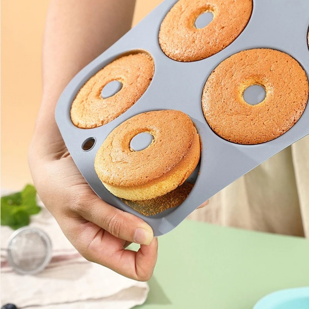 قالب خبز بـ 6 فتحات من السيليك - مراجعة Donut Mold Silicone وسعره