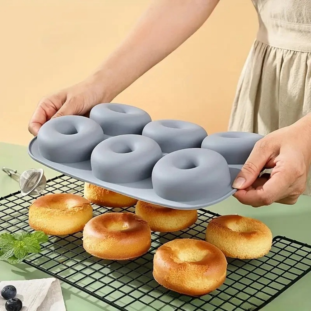 قالب خبز بـ 6 فتحات من السيليك - مراجعة Donut Mold Silicone وسعره