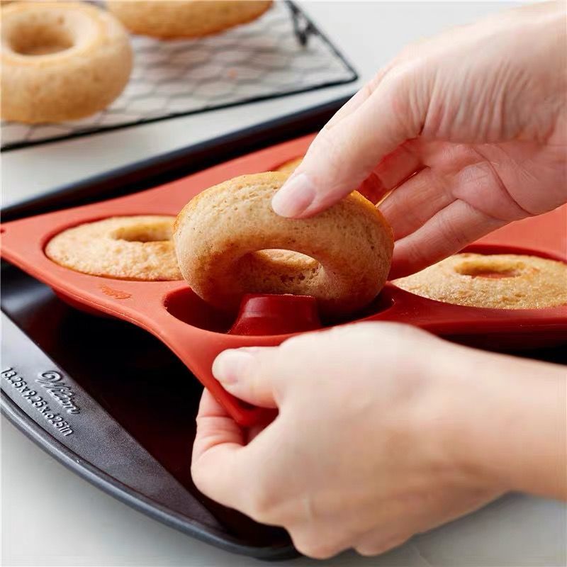 سيليكون صانعة حلوى الدونات ثلا - مراجعة Donut Mold Silicone وسعره